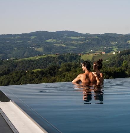 Mahorko Wein Wellness Wasserbueffel Glanz an der Weinstraße 外观 照片