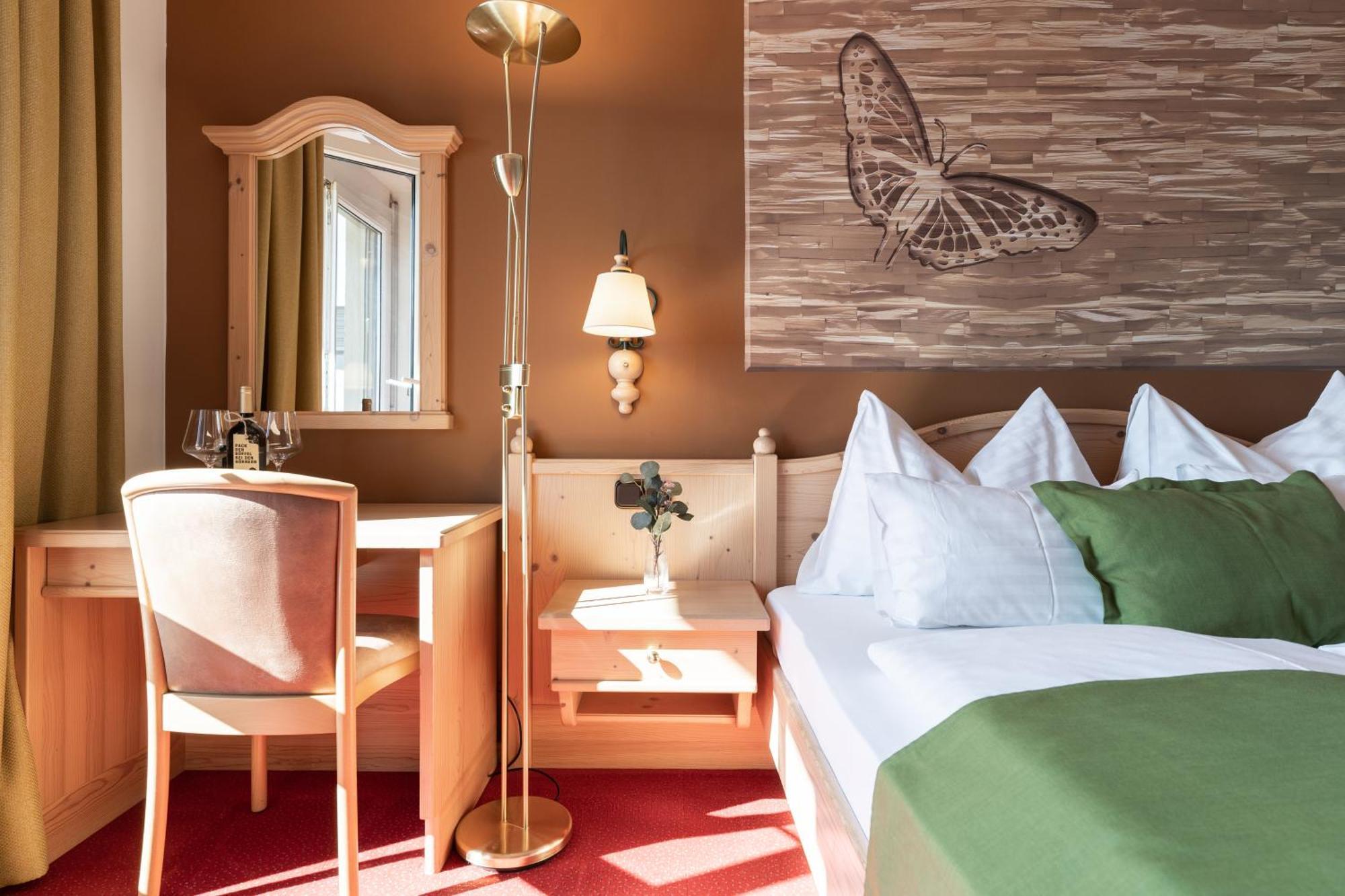 Mahorko Wein Wellness Wasserbueffel Glanz an der Weinstraße 外观 照片