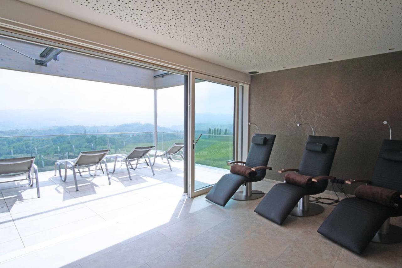 Mahorko Wein Wellness Wasserbueffel Glanz an der Weinstraße 外观 照片